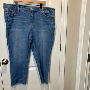 Jessica Simpson Womens Jeans Denim Blue Size 22W Cropped Frayed Hem